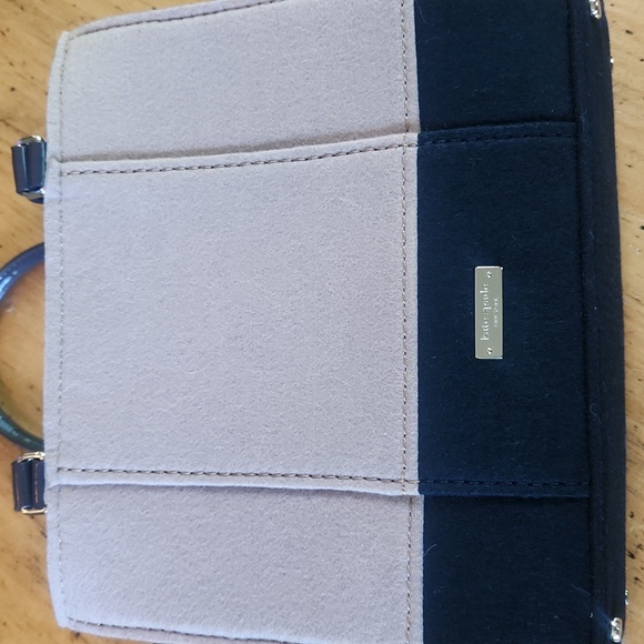 RARE Kate Spade Beantown Quinn Tote Empire Beige - Picture 5 of 15